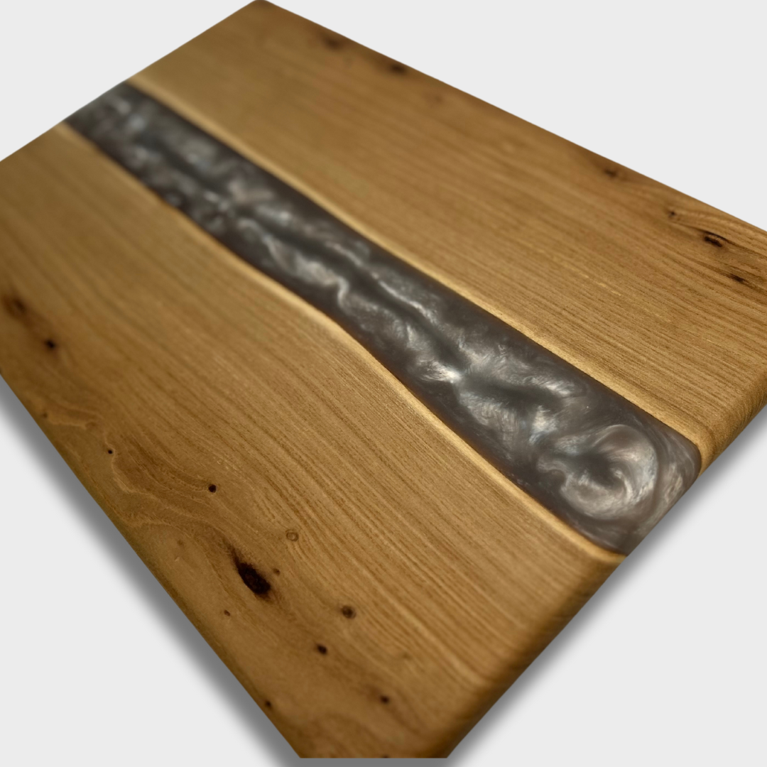 Elm Charcuterie Board (Personalized Engraving Included)